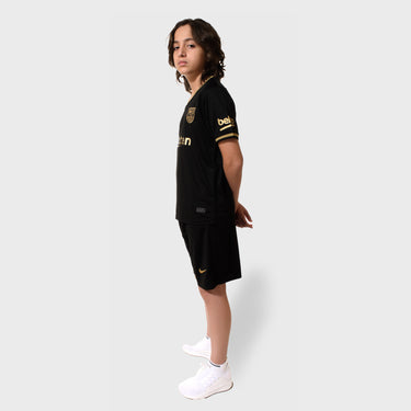 Kit Barcelone 20/21 pour enfants à l'extérieur
